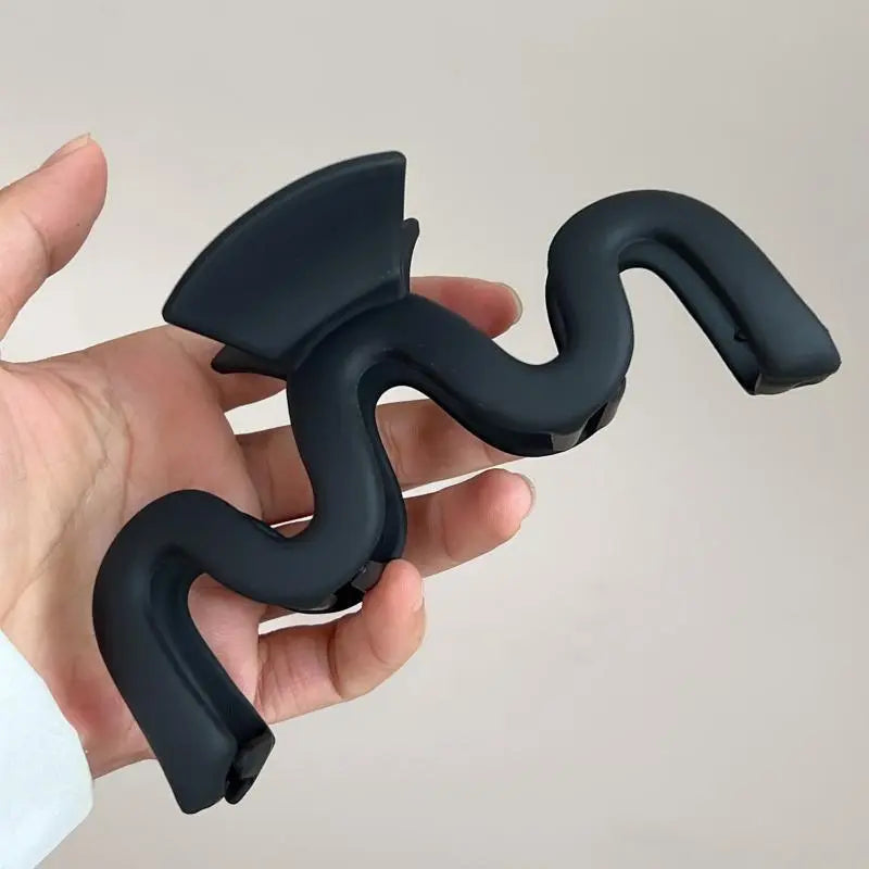 Squiggle Claw Clip